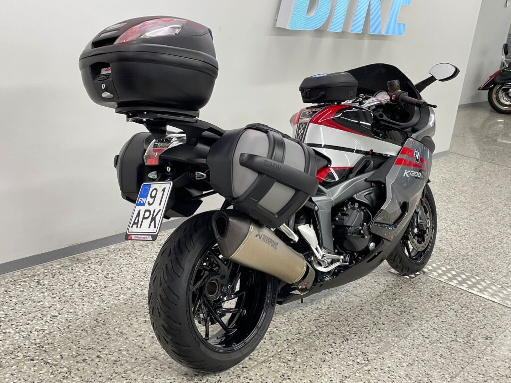 BMW K 2010 moniväri