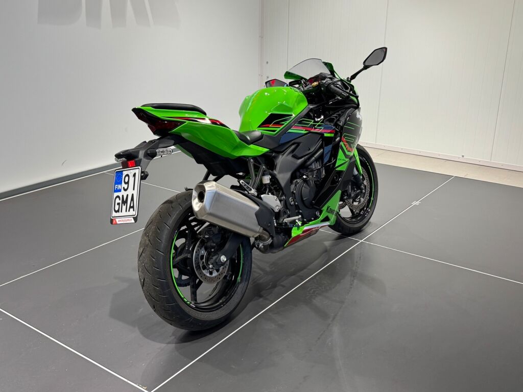 Kawasaki NINJA 2024 