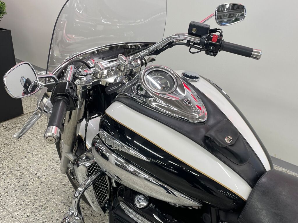 Triumph ROCKET III 2011 