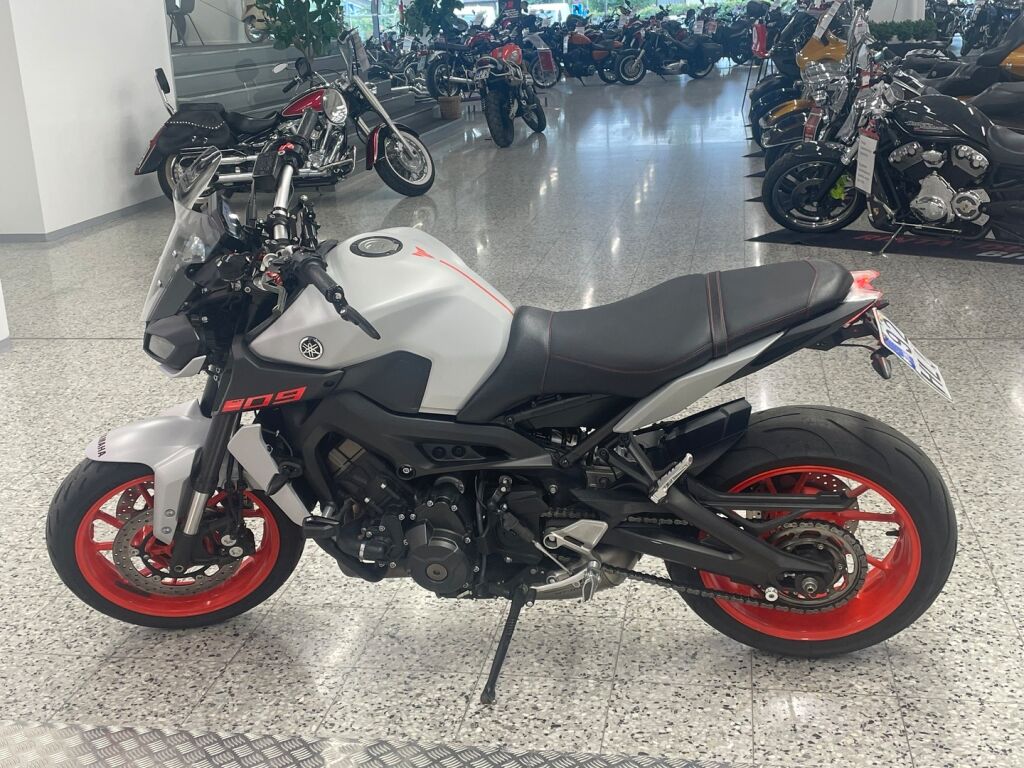 Yamaha MT-09 2020 