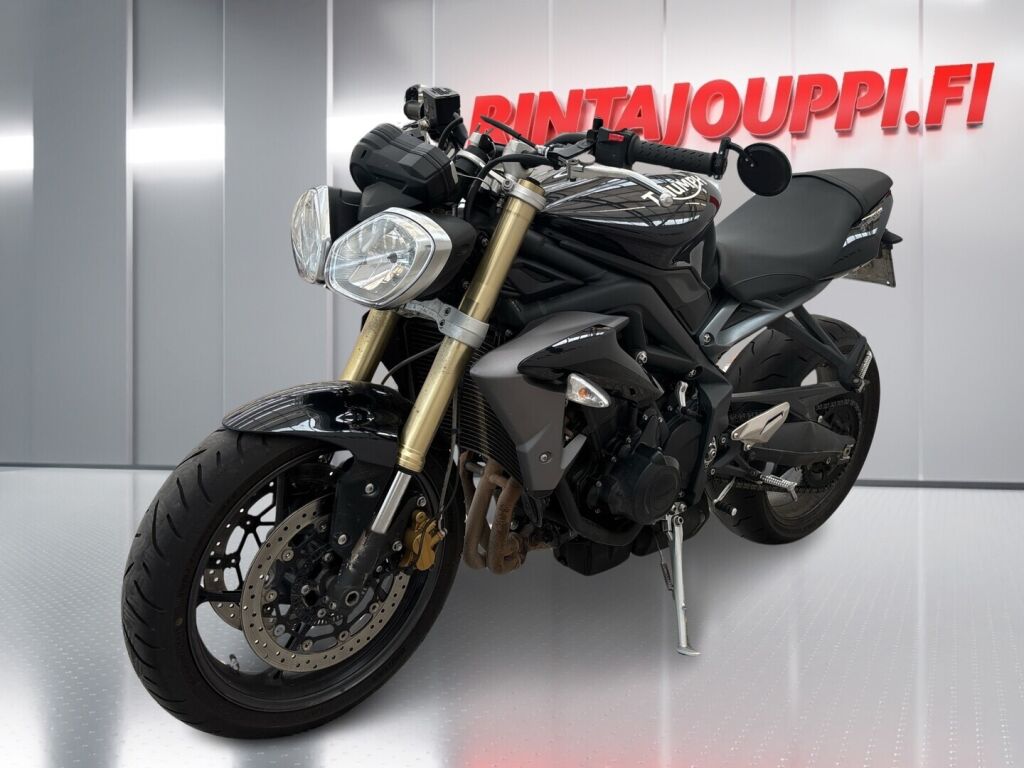 Triumph STREET TRIPLE 2015 