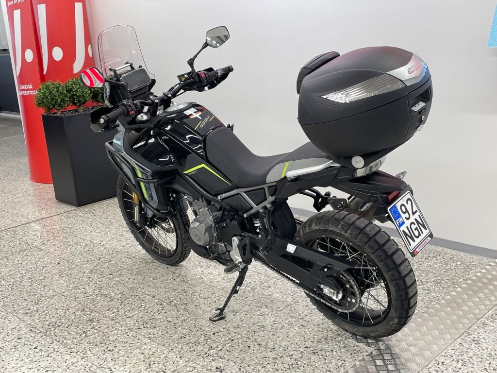 Cfmoto 450MT 2025 