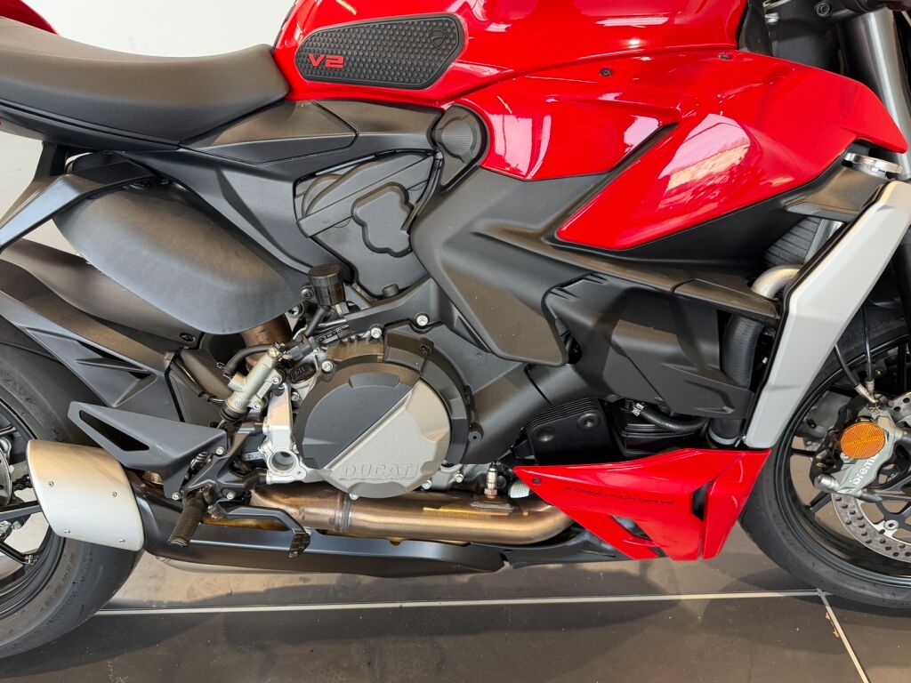 Ducati STREETFIGHTER 2022 