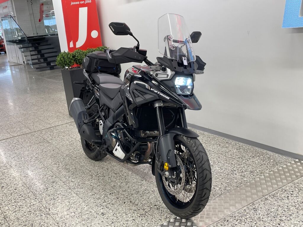 Suzuki DL 2020 