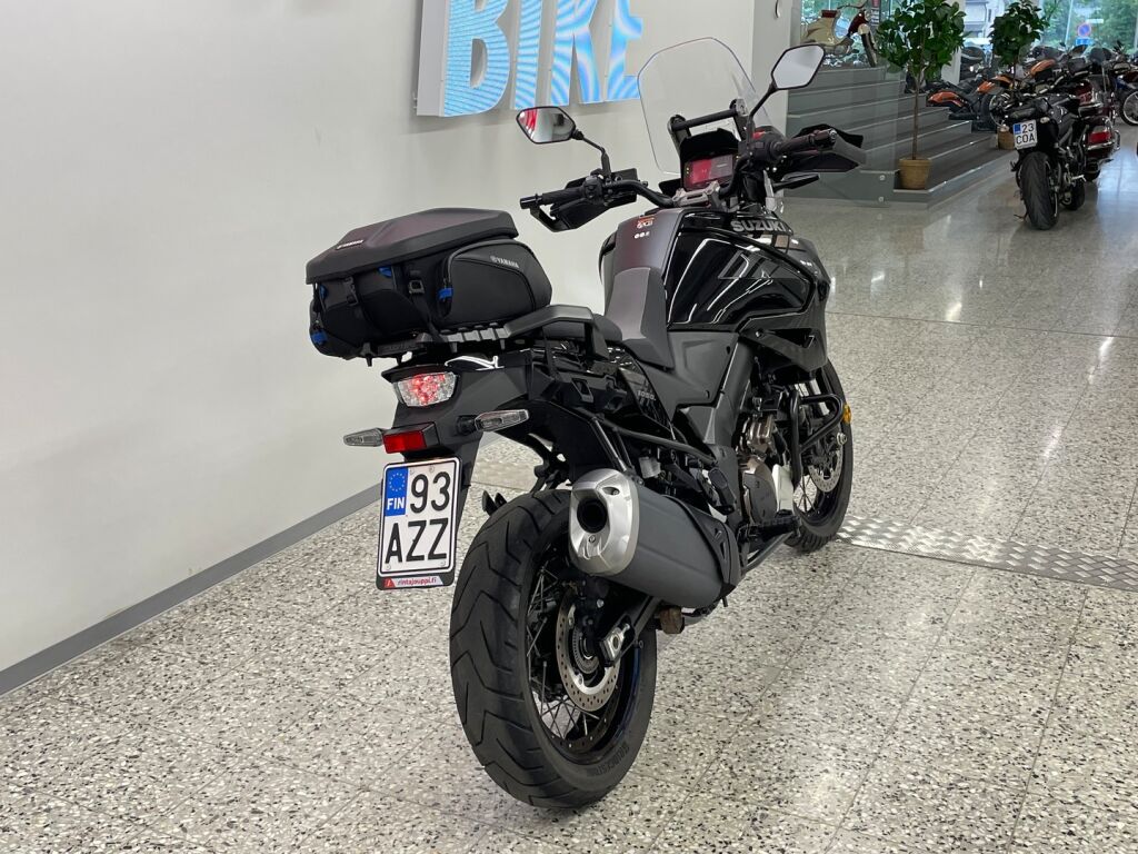 Suzuki DL 2020 