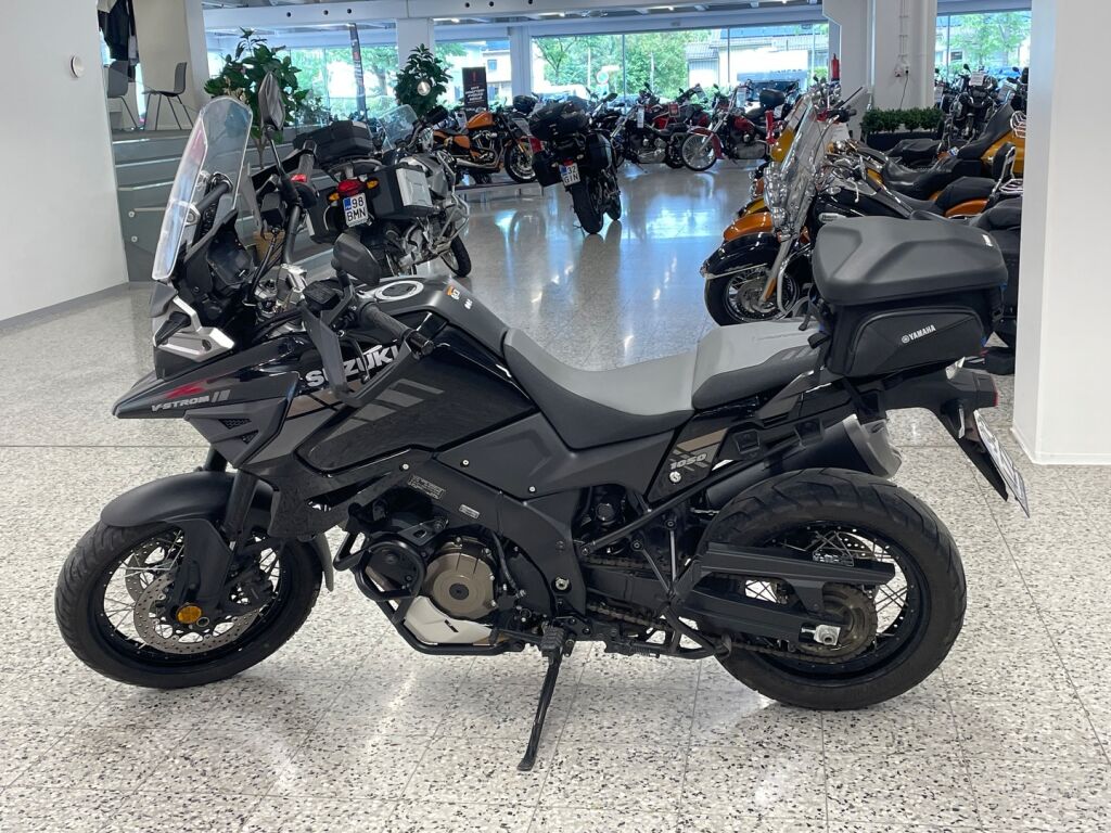 Suzuki DL 2020 