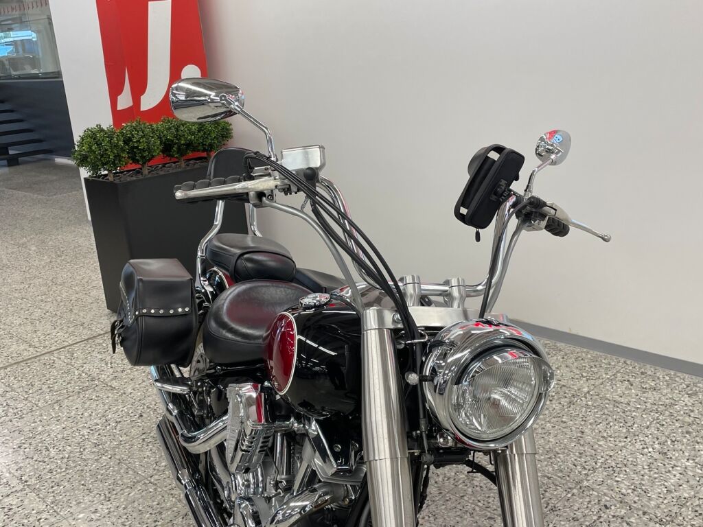 Yamaha XV 2004 Hopea