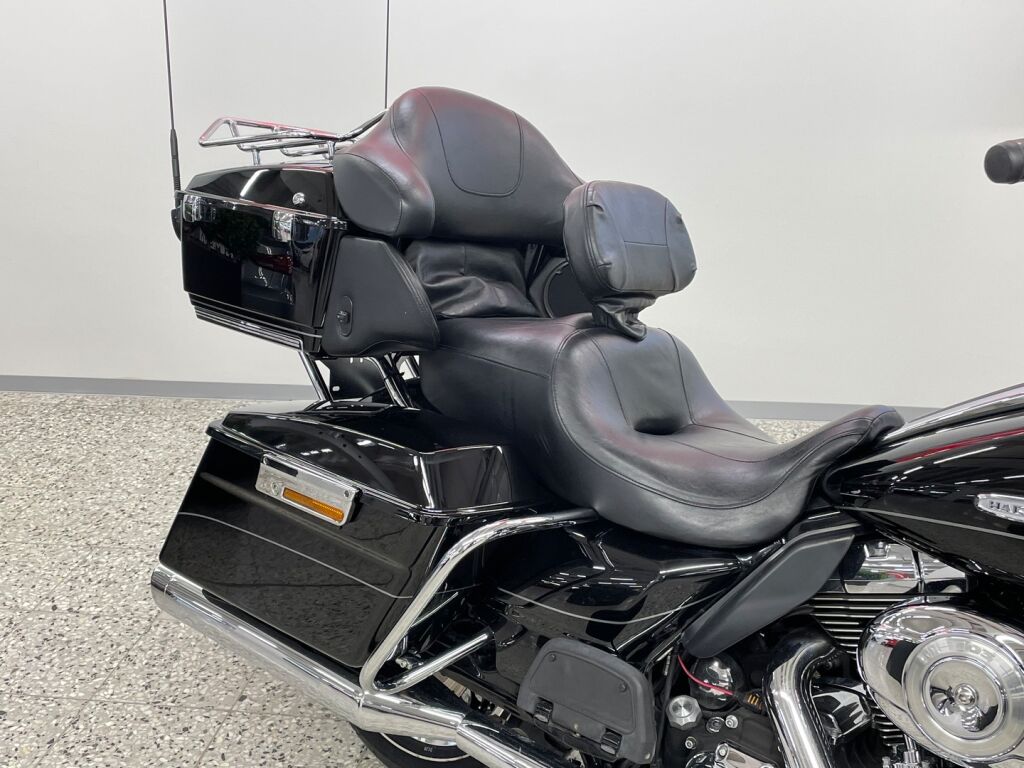 Harley-davidson TOURING 2011 JV O 25