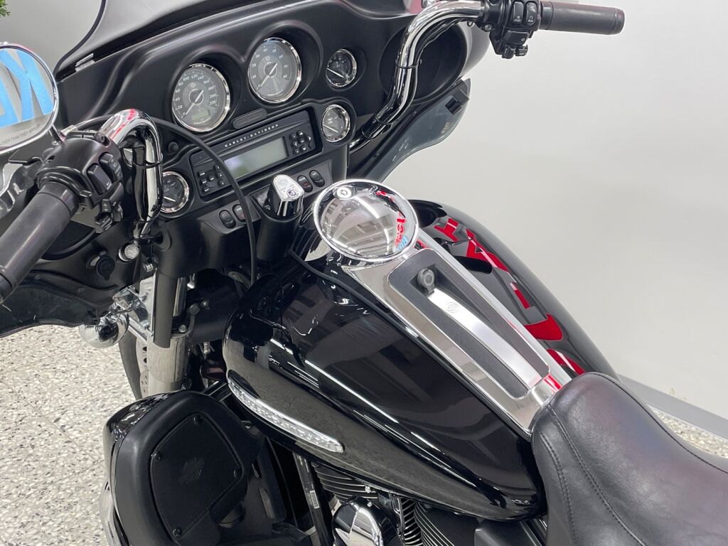 Harley-davidson TOURING 2011 JV O 25