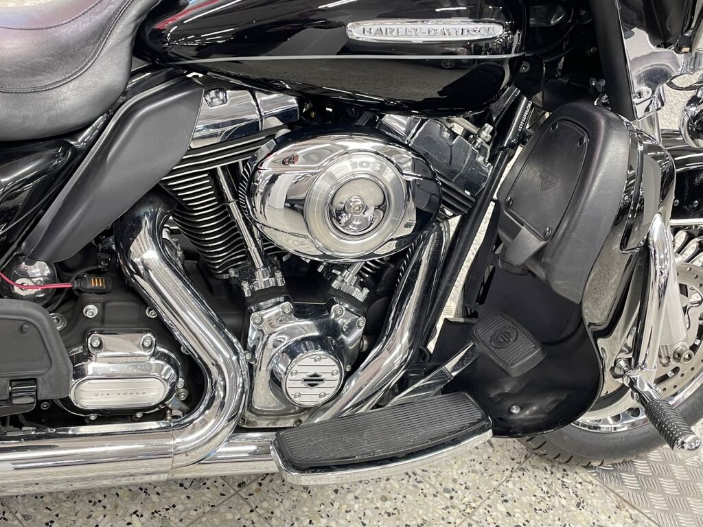 Harley-davidson TOURING 2011 JV O 25