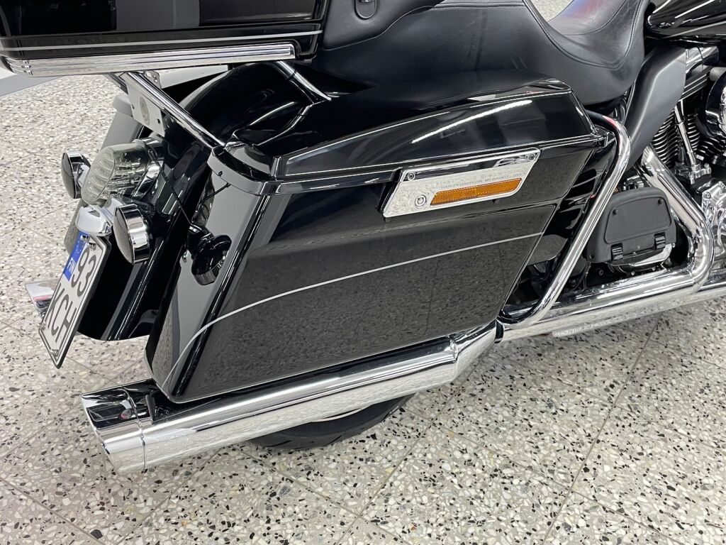 Harley-davidson TOURING 2011 JV O 25