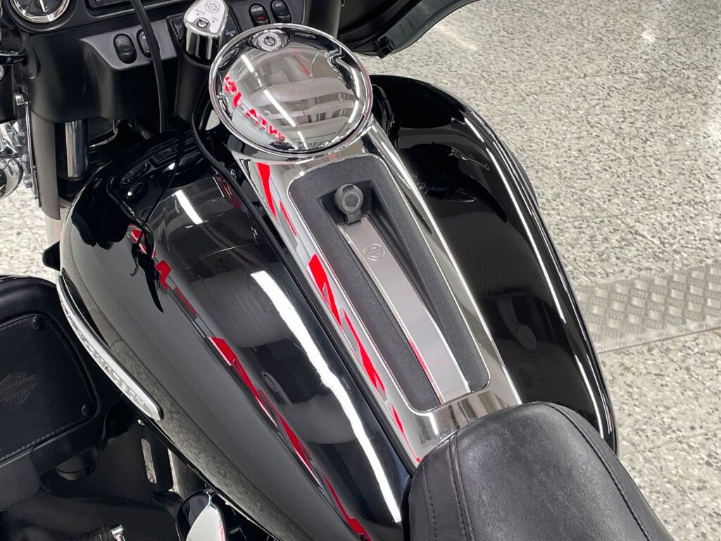 Harley-davidson TOURING 2011 JV O 25