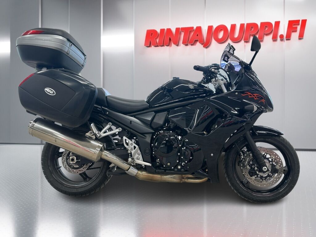 Suzuki GSX 2011 