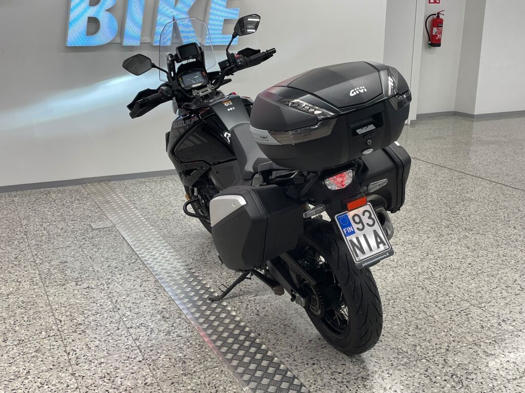Suzuki DL 2020 