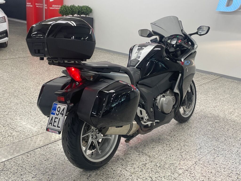 Honda VFR 2011 