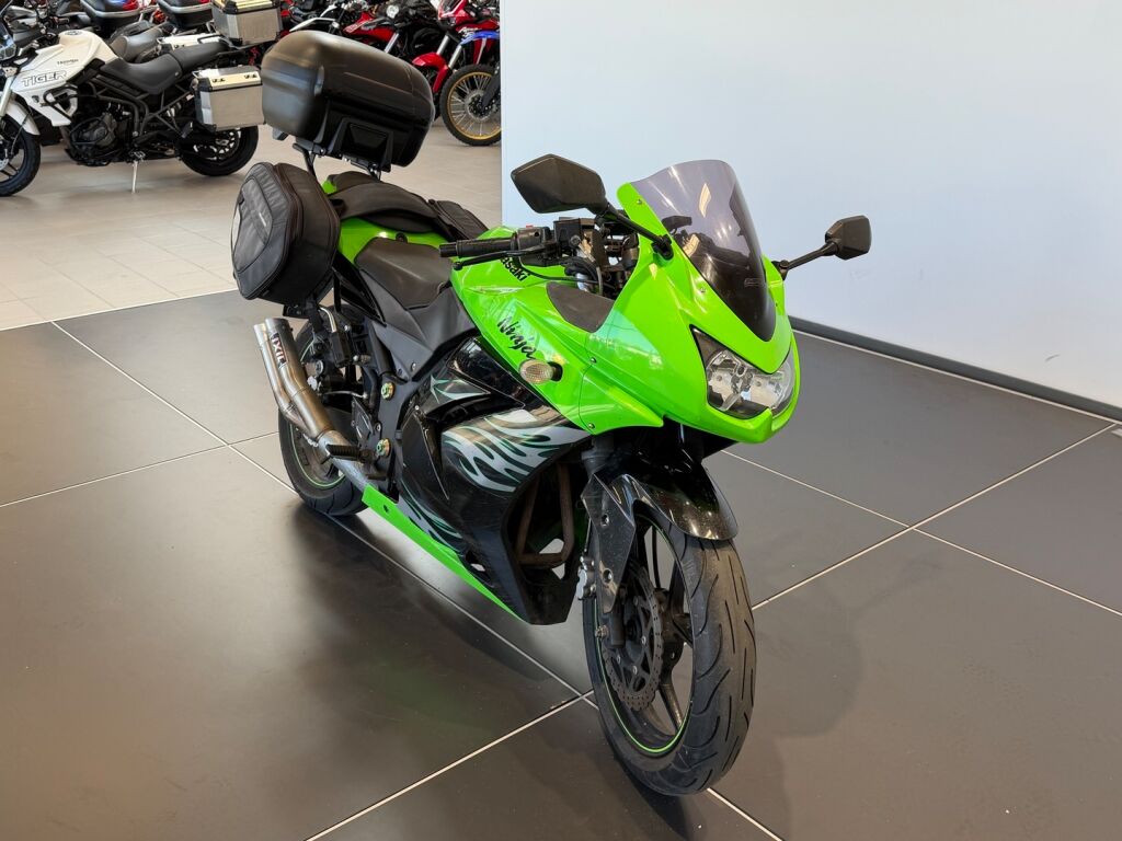 Kawasaki NINJA 2011 Vihreä