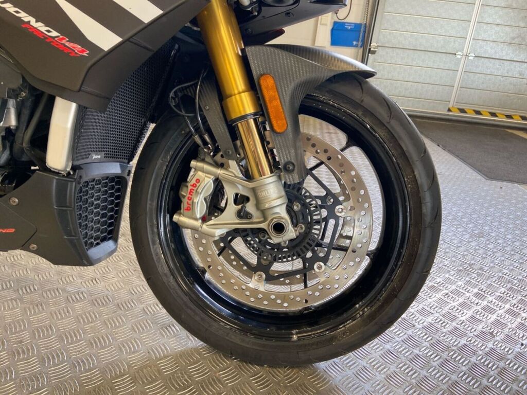 Aprilia TUONO 2020 