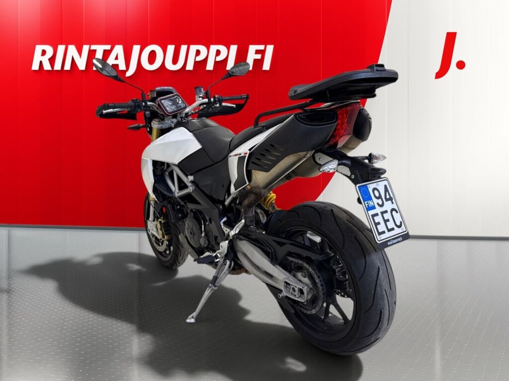 Aprilia DORSODURO 2011 