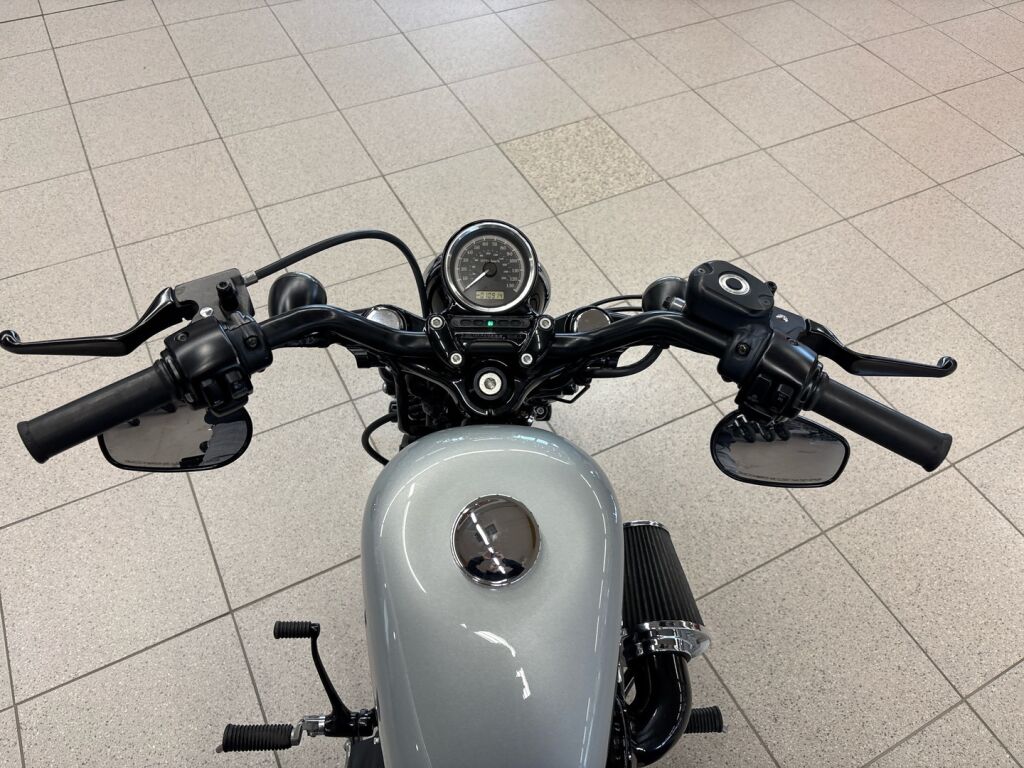 Harley-davidson SPORTSTER 2011 Musta