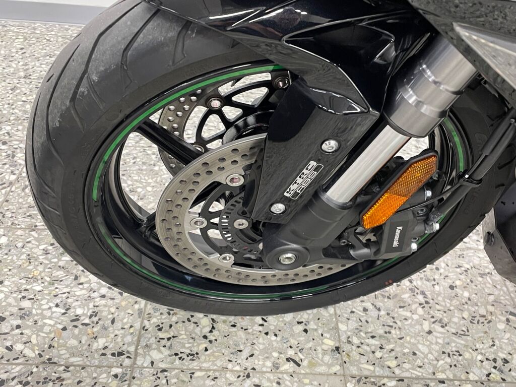 Kawasaki NINJA 2019 Musta