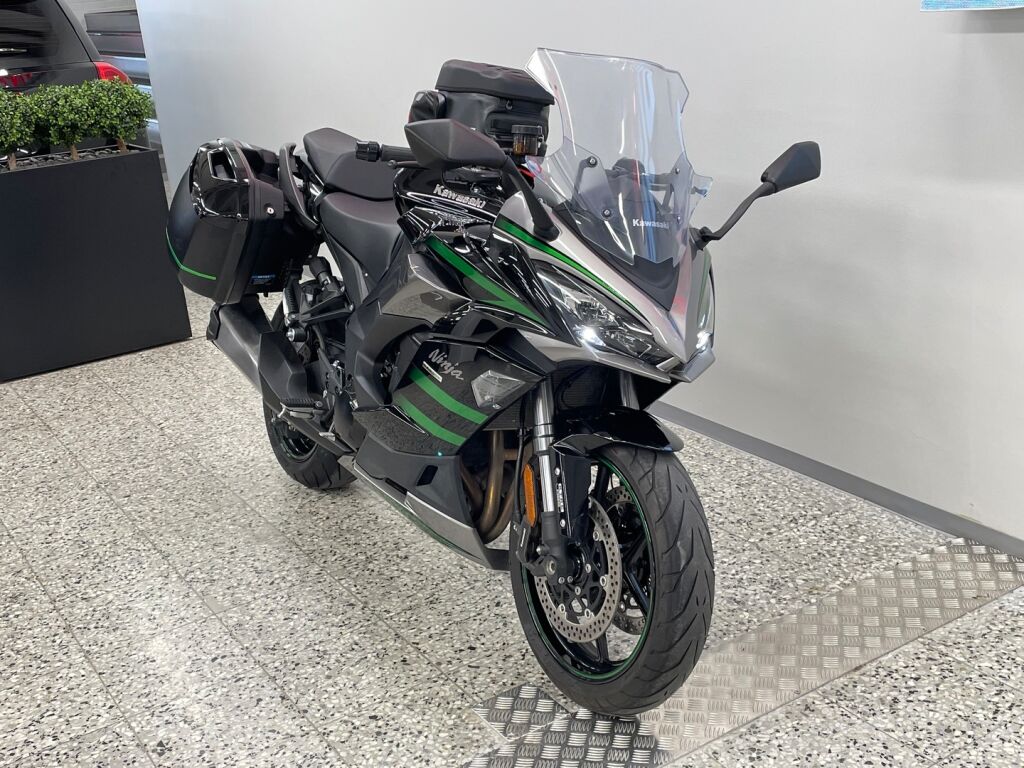 Kawasaki NINJA 2019 Musta