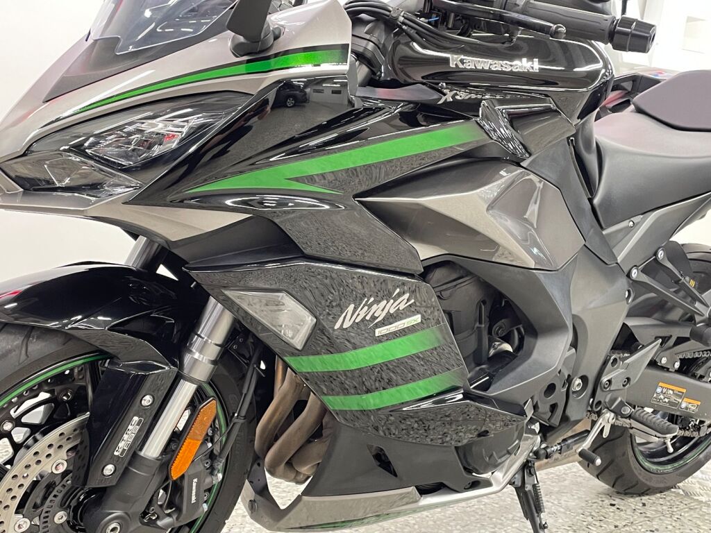 Kawasaki NINJA 2019 Musta