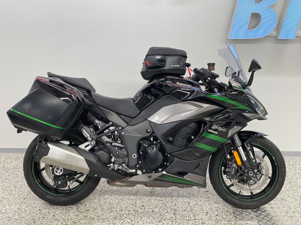 Kawasaki NINJA 2019 Musta