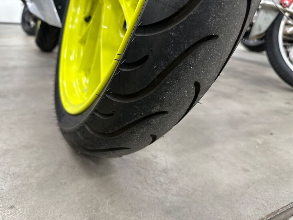 Yamaha YZF-R 2023 