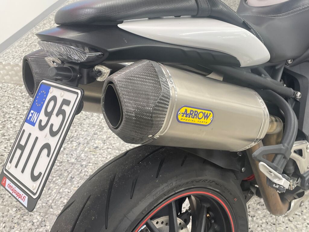 Triumph SPEED TRIPLE 2015 Valkoinen