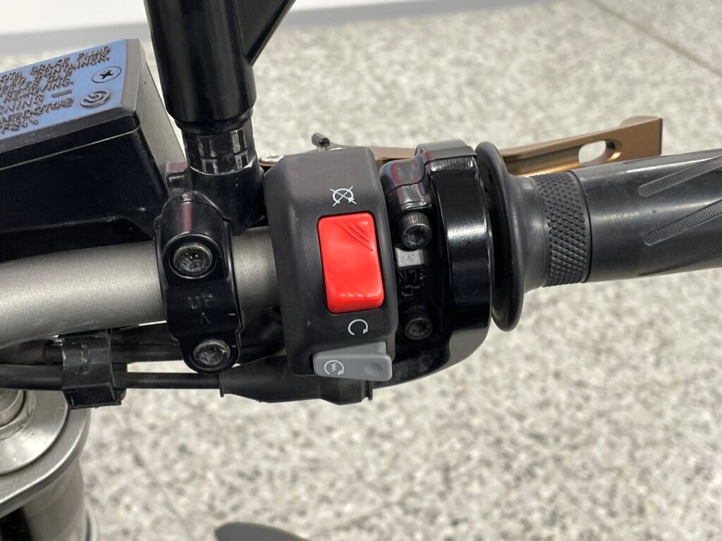 Yamaha FZ1-N 2011 
