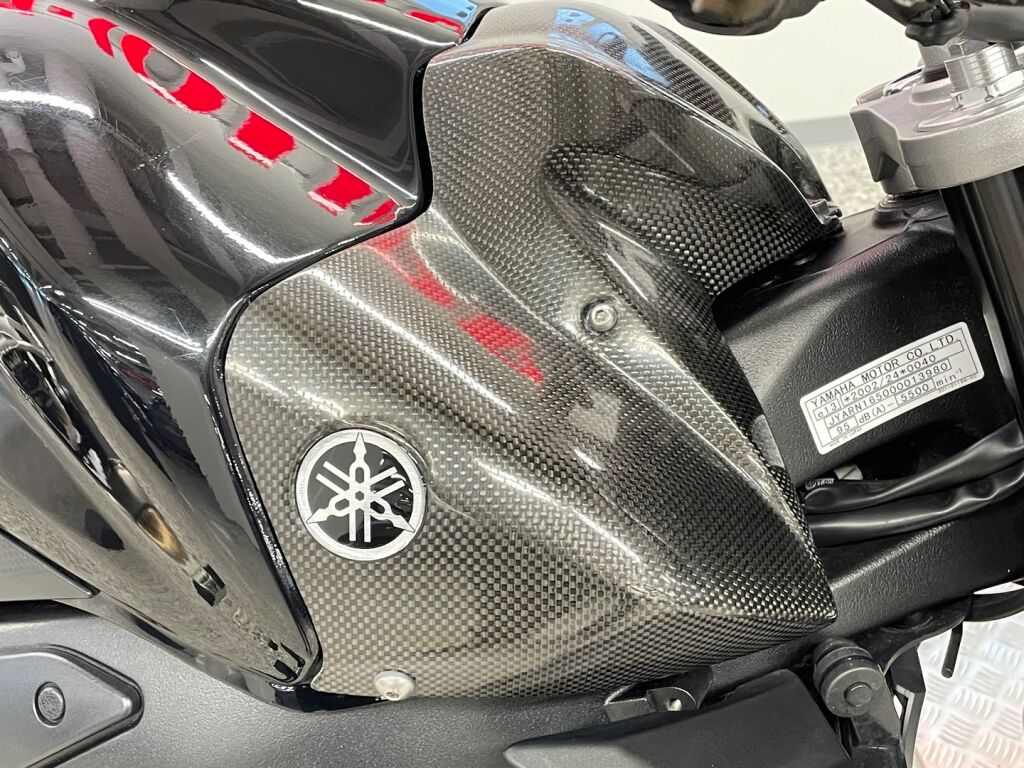Yamaha FZ1-N 2011 