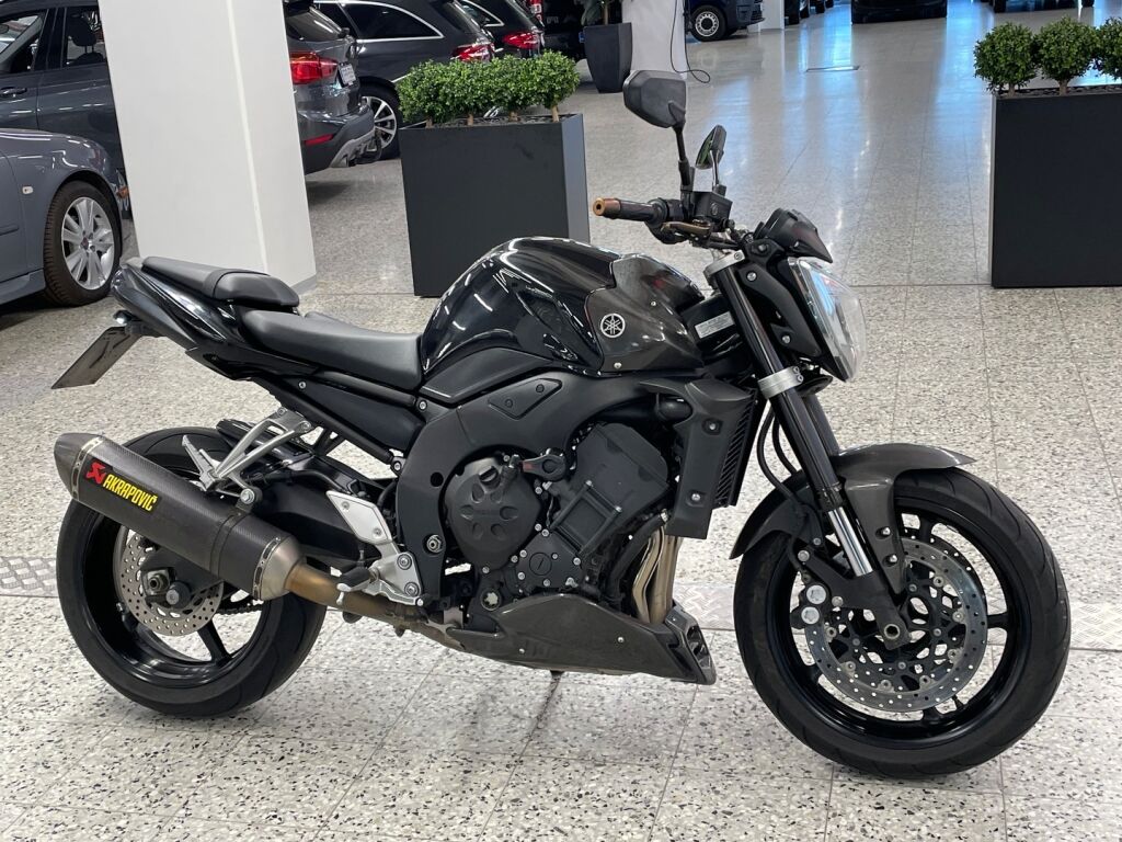 Yamaha FZ1-N 2011 