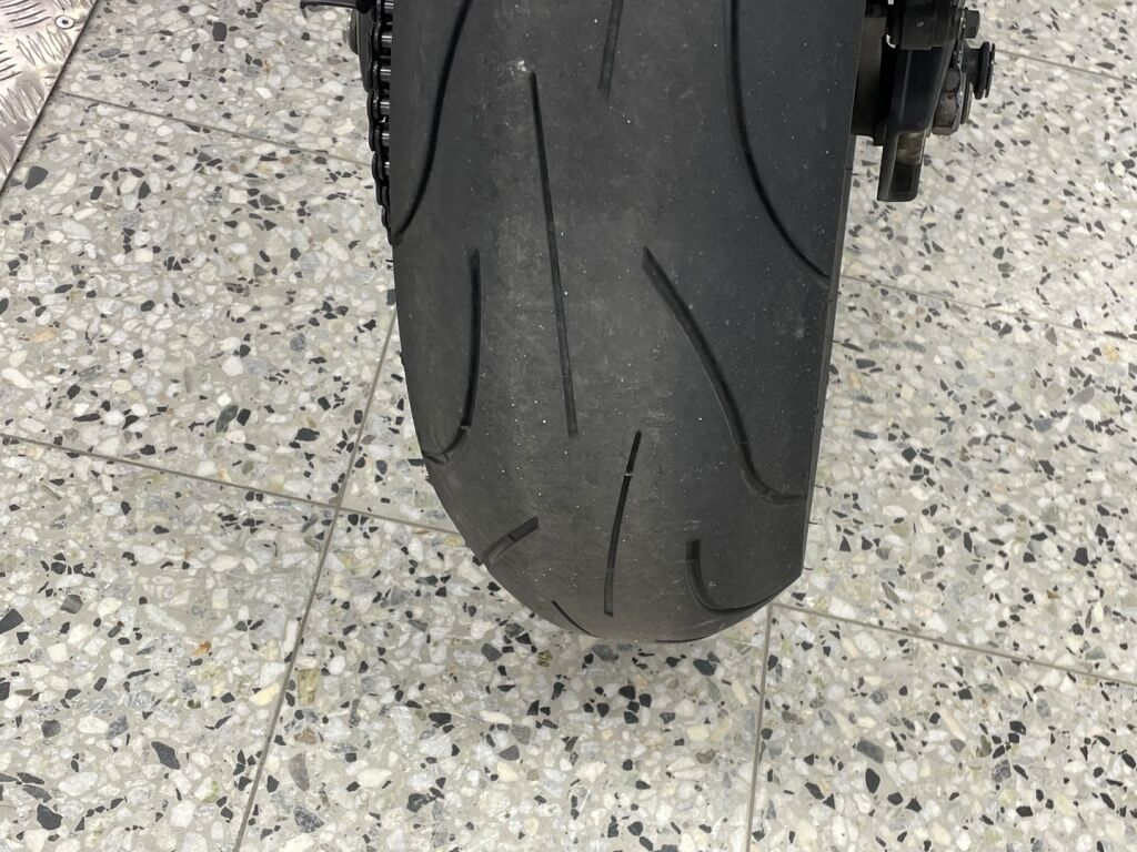 Yamaha FZ1-N 2011 