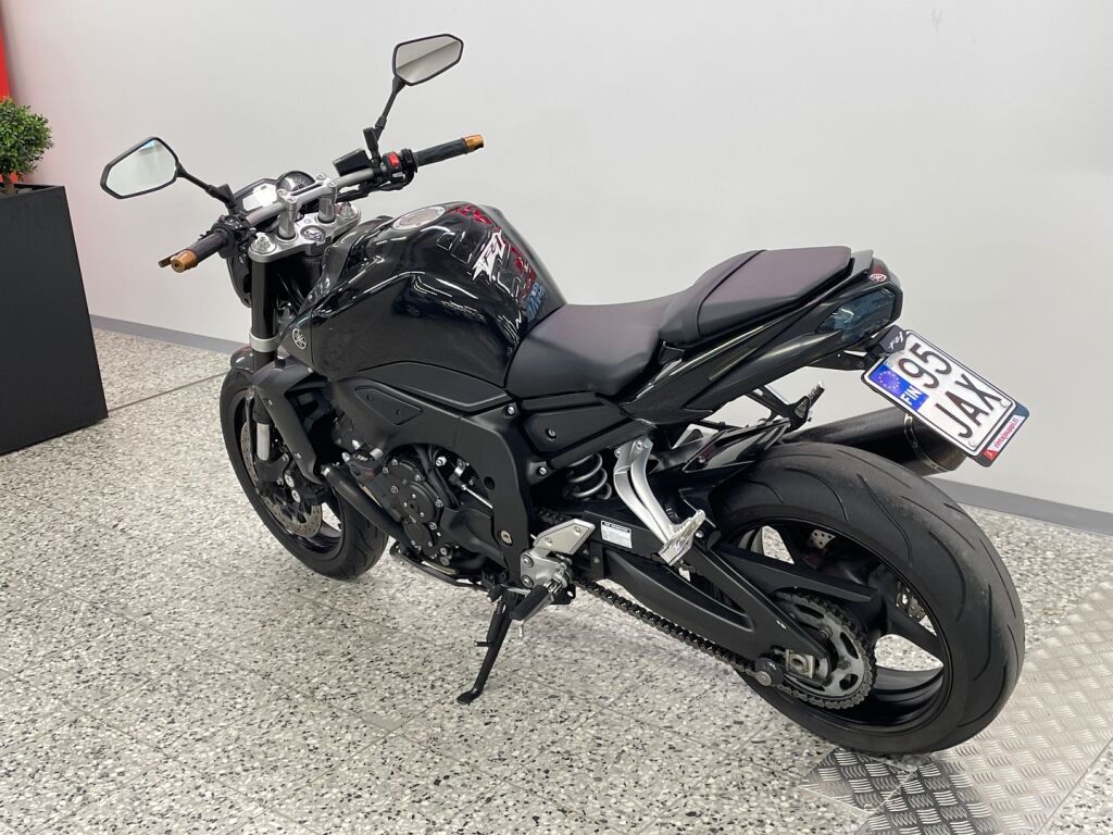 Yamaha FZ1-N 2011 