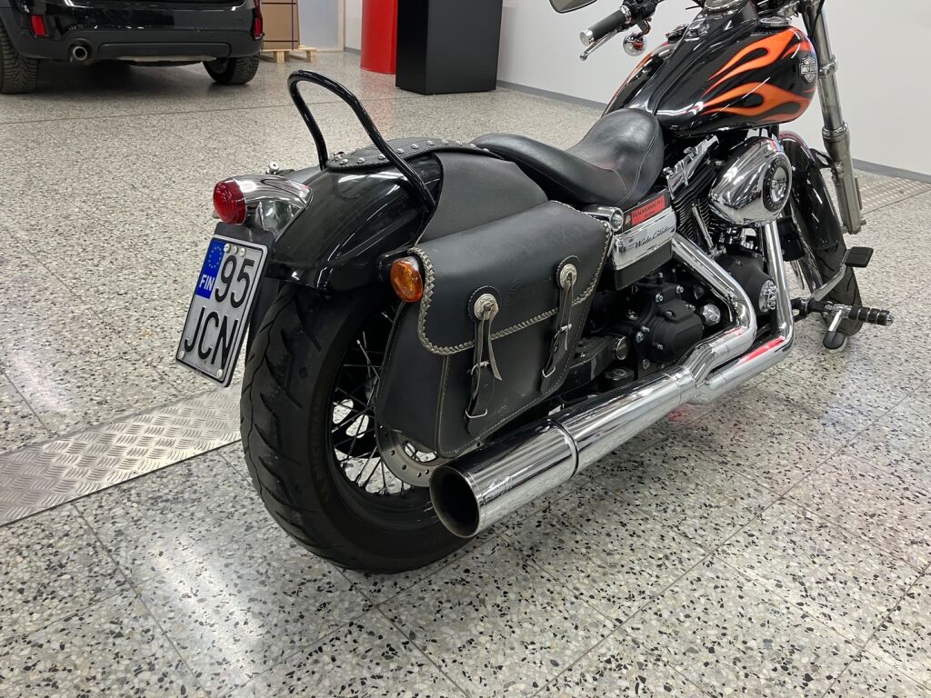 Harley-davidson DYNA 2011 