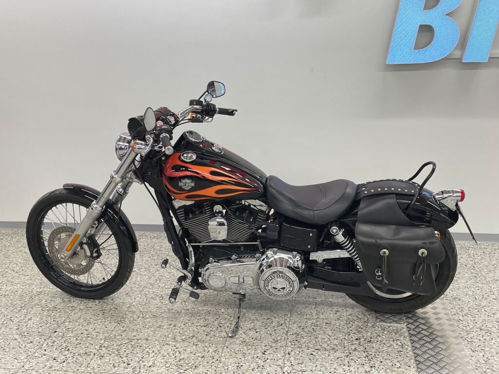 Harley-davidson DYNA 2011 