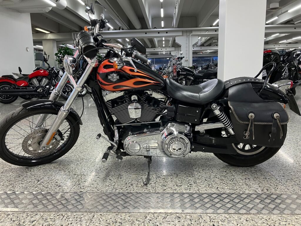 Harley-davidson DYNA 2011 