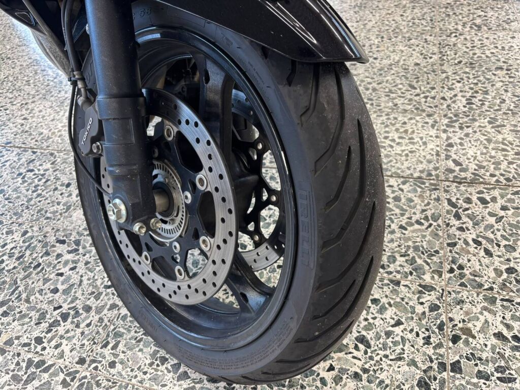 Suzuki GSX 2011 