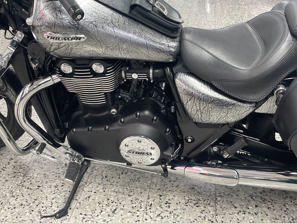 Triumph THUNDERBIRD 2015 