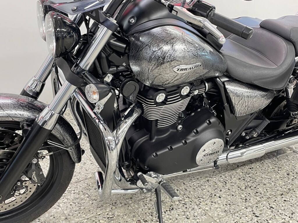 Triumph THUNDERBIRD 2015 