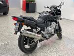 Yamaha FZS 2005 