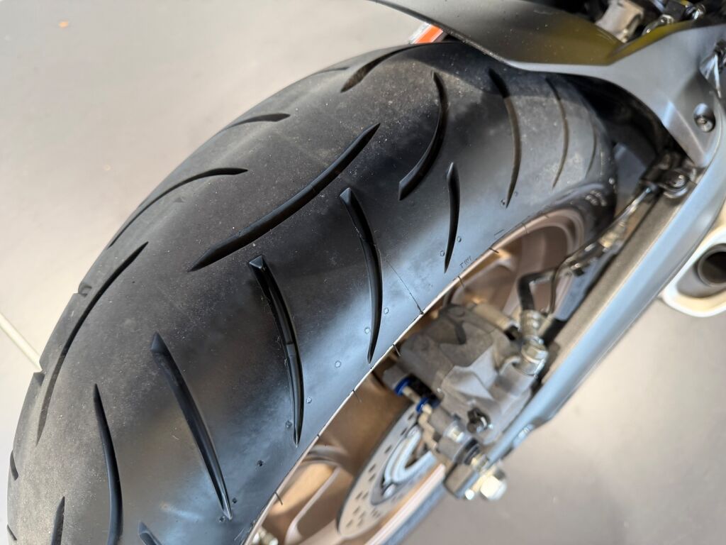 Honda CB 2020 VL O 2