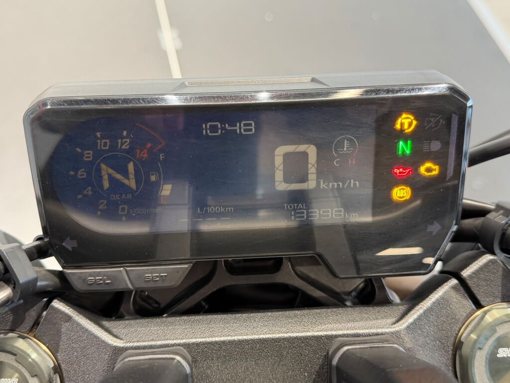 Honda CB 2020 VL O 2