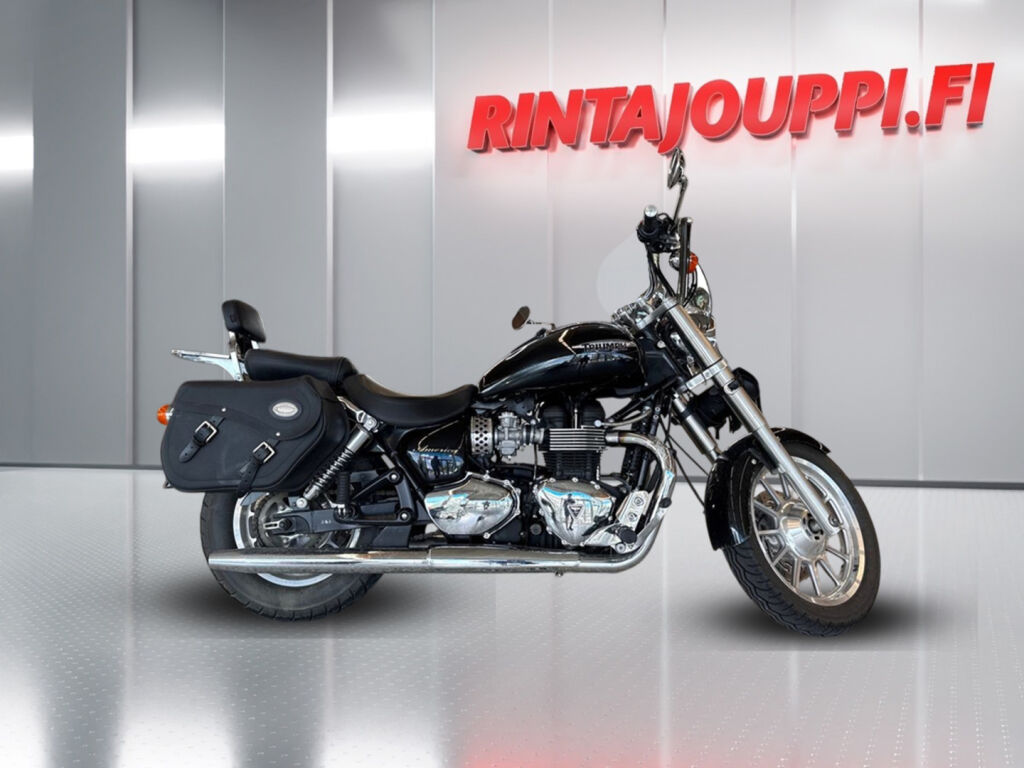Triumph AMERICA 2010 Musta