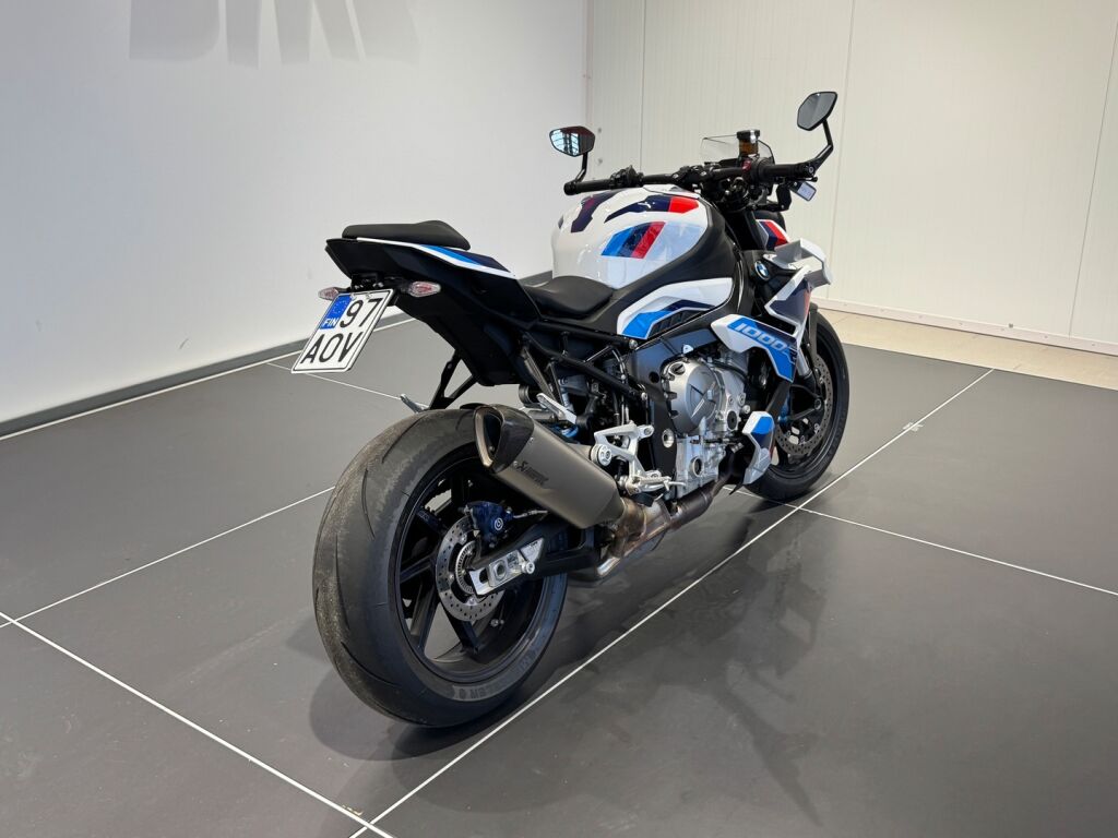 BMW M 2023 Valkoinen