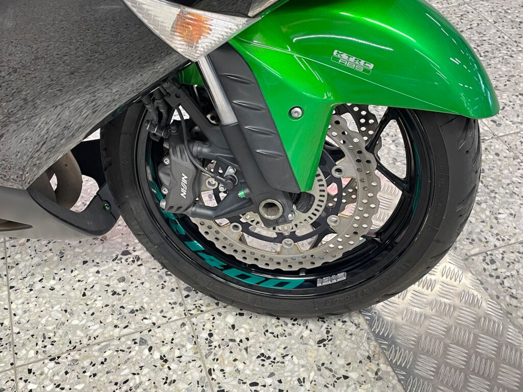 Kawasaki ZZR 2015 