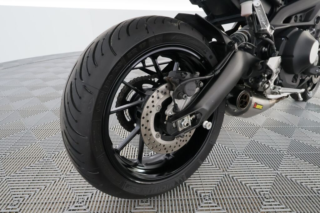 Yamaha XSR 2016 Musta