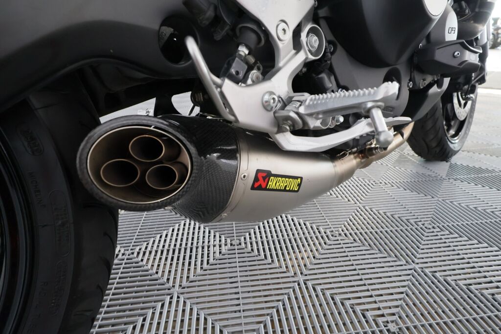 Yamaha XSR 2016 Musta