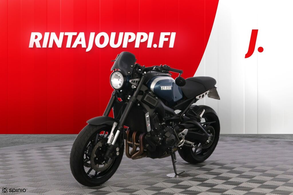 Yamaha XSR 2016 Musta