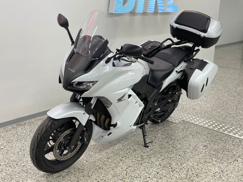 Honda CBF 2013 